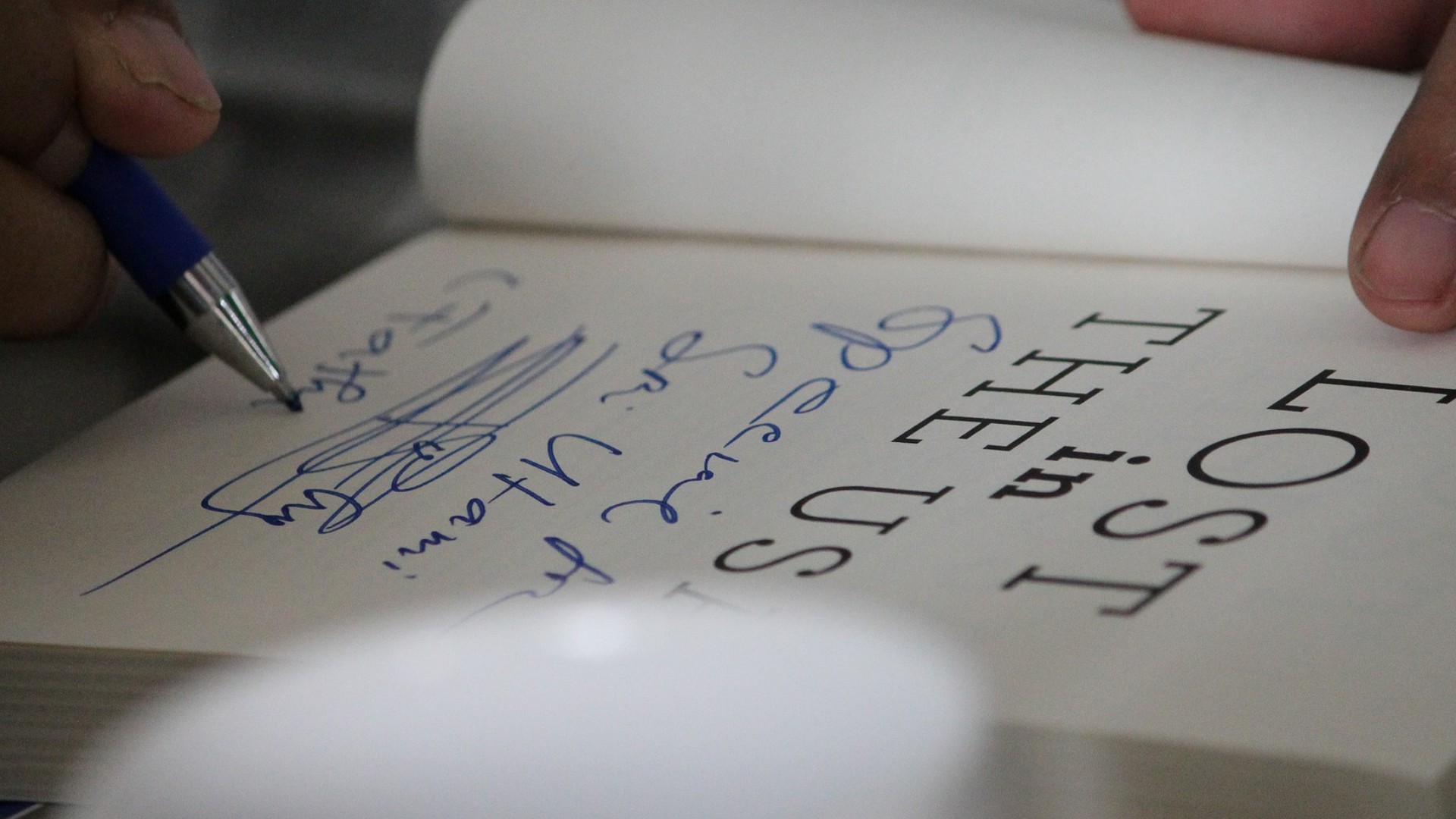 How to Organise a Professional Book Signing Mark Dawson's Self